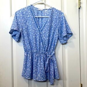 Sienna sky flower blouse in women’s extra small